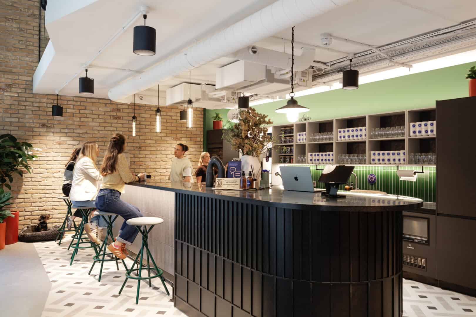 Work.Life Clerkenwell: Coworking & Offices in Farringdon | fluxo